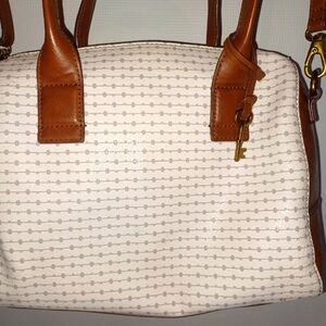 Fossil Elegant Brown and White Women's Handbag Satchel Crossbody Top Handle Key
